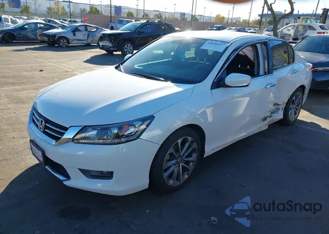 2015 Honda Accord Sport from USA, damaged, VIN 1HGCR2F51FA052551